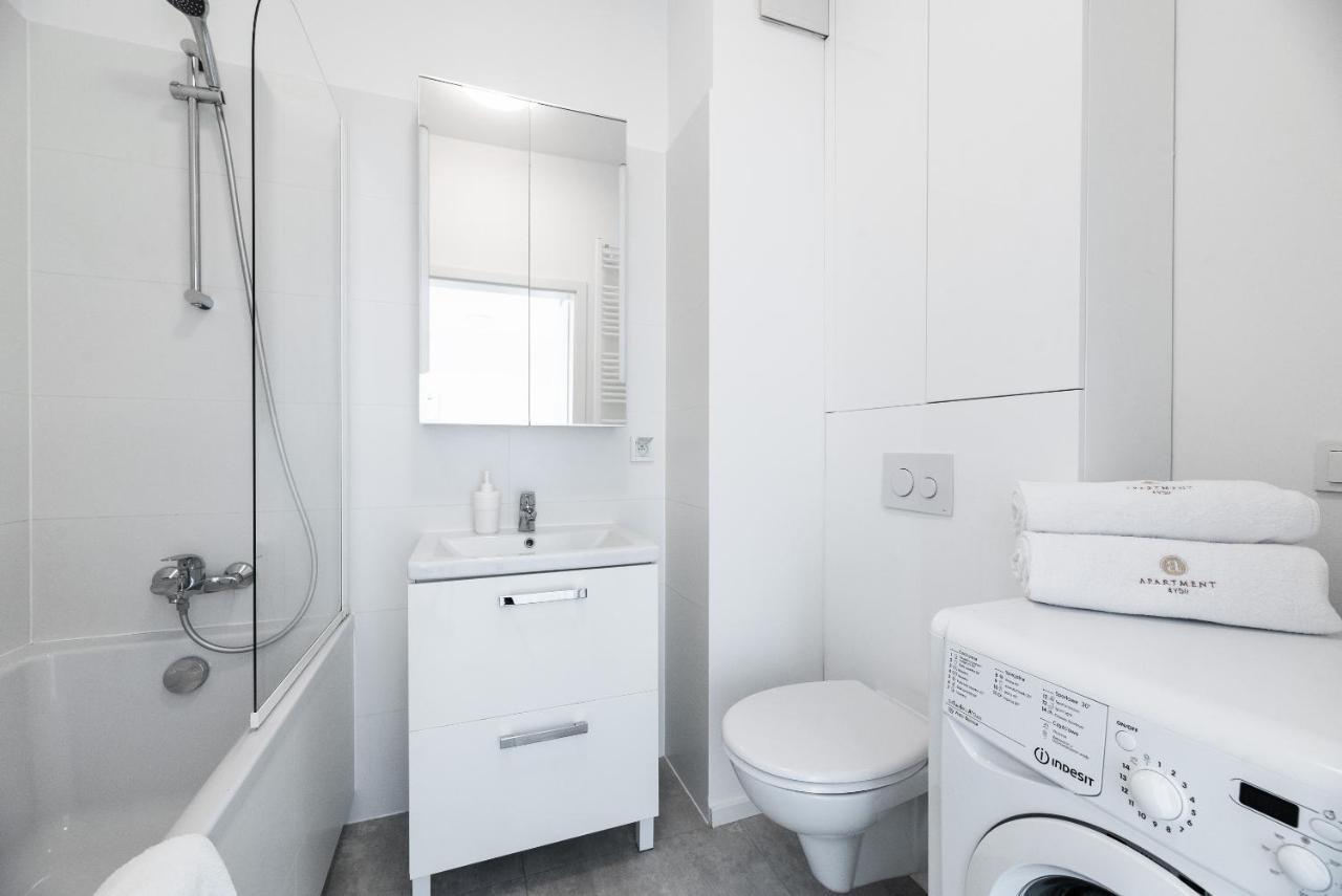 Kolejowa Aparthotel Varşova Dış mekan fotoğraf