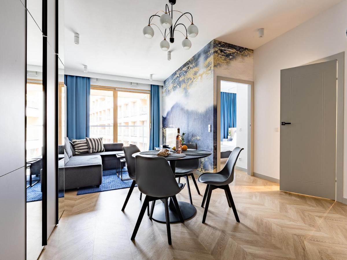 Kolejowa Aparthotel Varşova Dış mekan fotoğraf