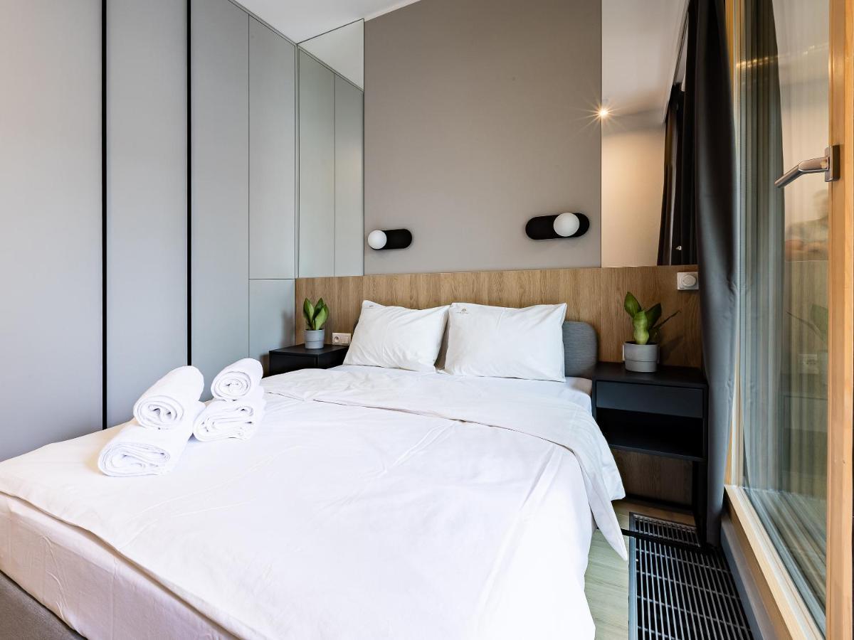 Kolejowa Aparthotel Varşova Dış mekan fotoğraf