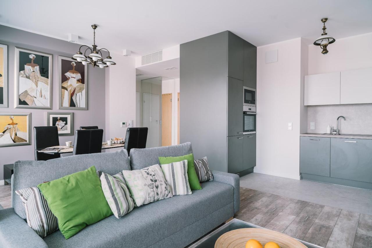 Kolejowa Aparthotel Varşova Dış mekan fotoğraf