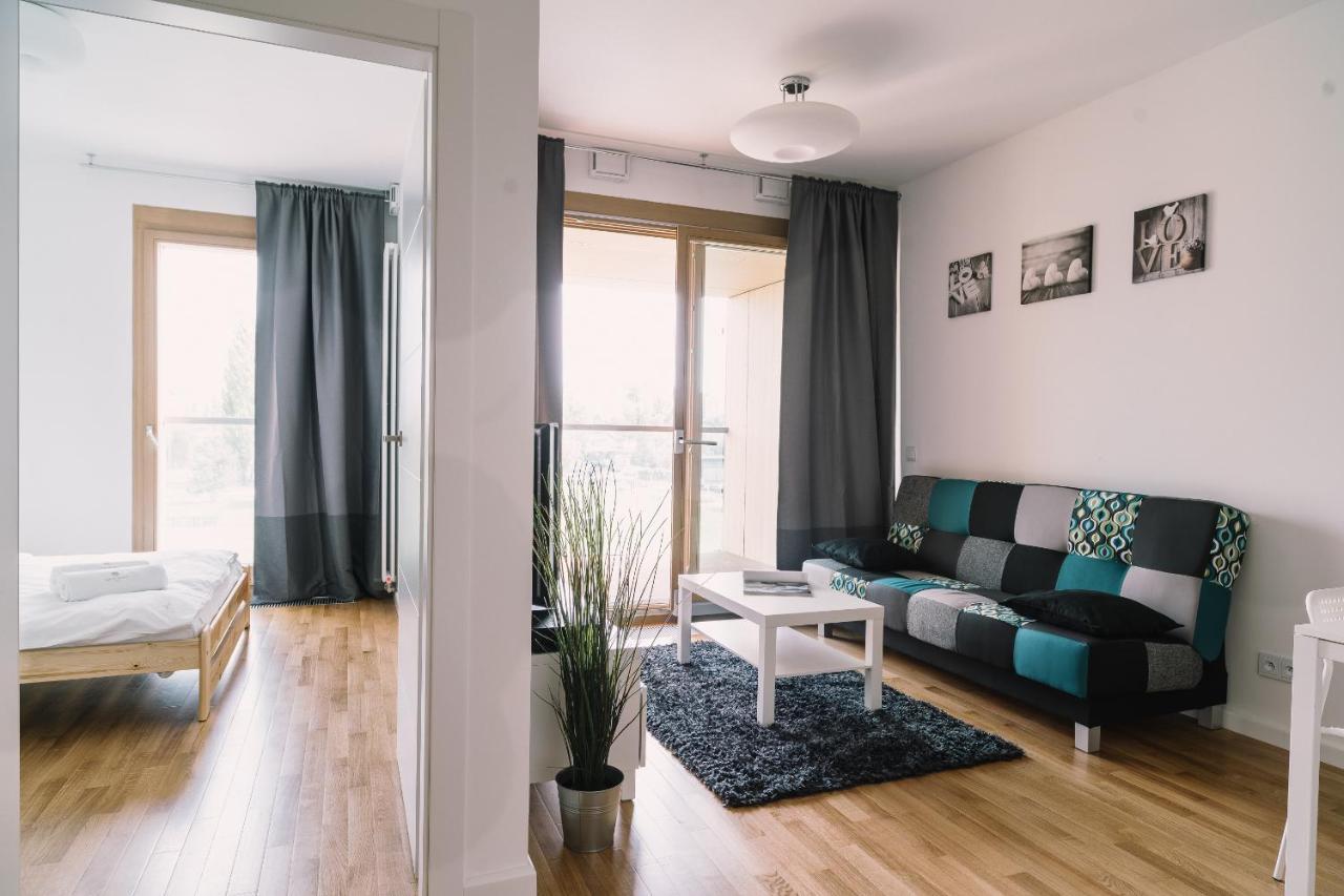 Kolejowa Aparthotel Varşova Dış mekan fotoğraf
